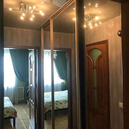Апартаменты Ботанический Сад Kiew Exterior foto
